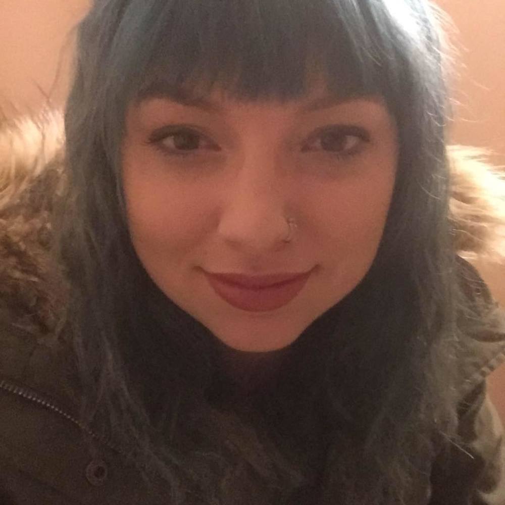 Meet your Posher, Lacy